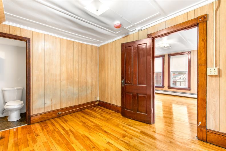 More Photos Of 4 Elm St, Lancaster Apartments For Sale