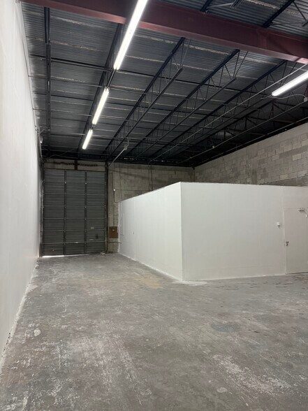 More Photos Of 2003-2033 W McNab Rd, Pompano Beach Warehouse For Lease