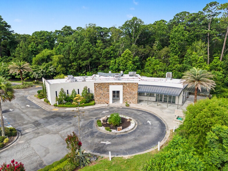 More Photos Of 7815 E US Hwy 80, Savannah Restaurant For Sale