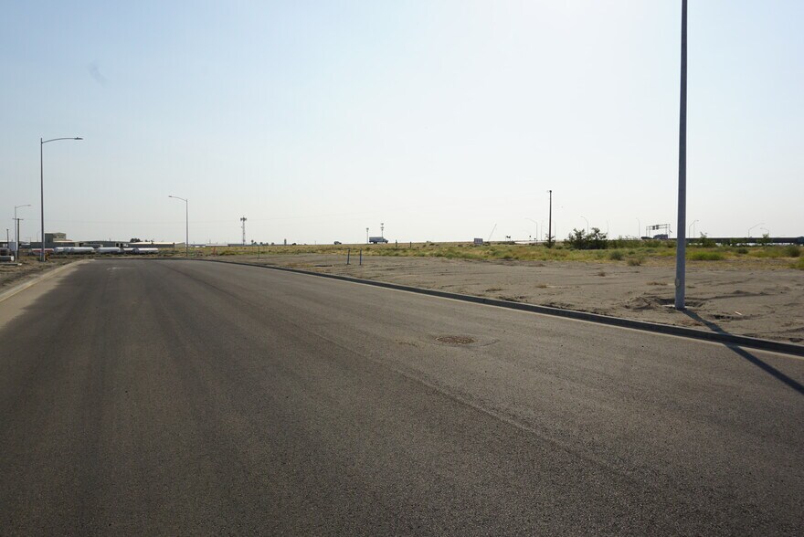 More Photos Of BSP 2022-03 Adams Street, Pasco Land For Sale