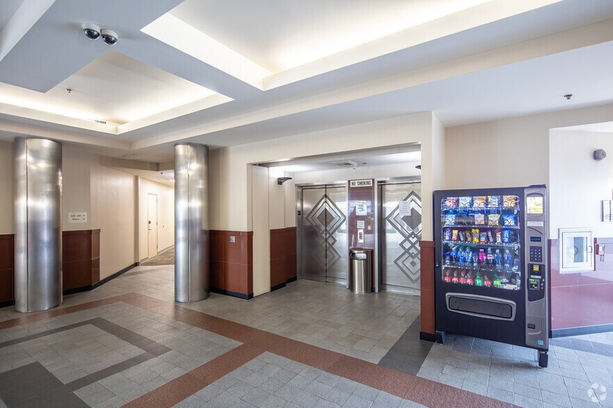 More Photos Of 20911 Earl St, Torrance Medical For Lease