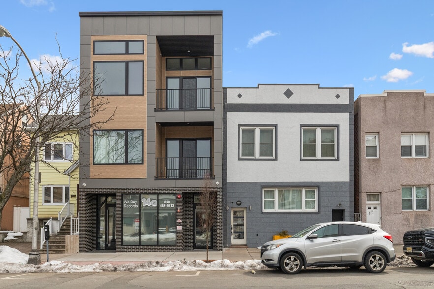More Photos Of 952 Broadway, Bayonne Apartments For Sale