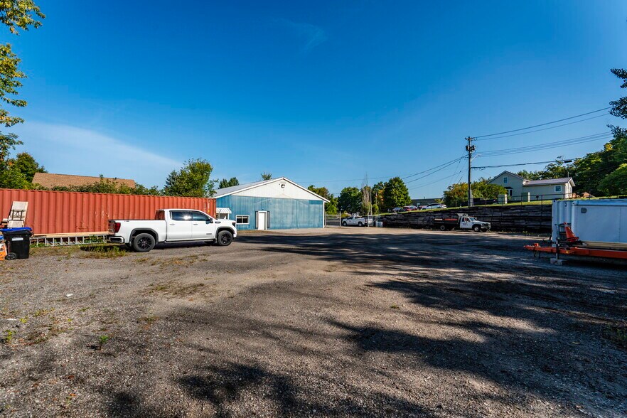 More Photos Of 169 Elizabeth St, Midland Industrial For Sale
