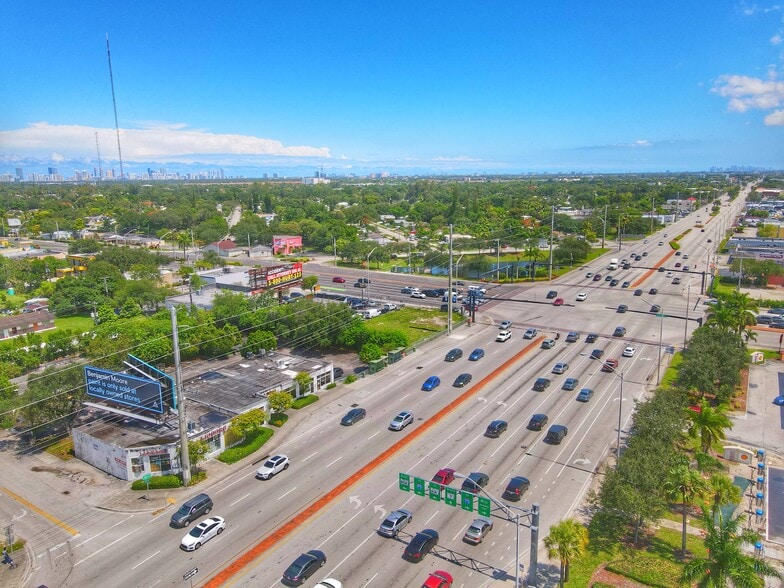 More Photos Of 2701-2731 S State Road 7, West Park Storefront For Sale