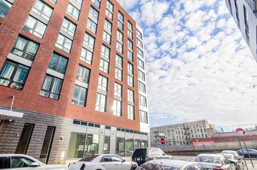 More Photos Of 1921 Atlantic Ave, Brooklyn Apartments For Lease