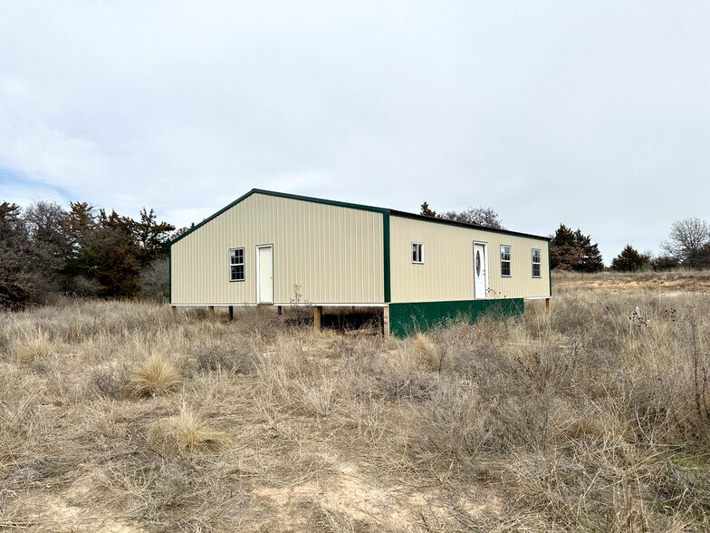 More Photos Of 242513 E 590 rd, Seiling Land For Sale