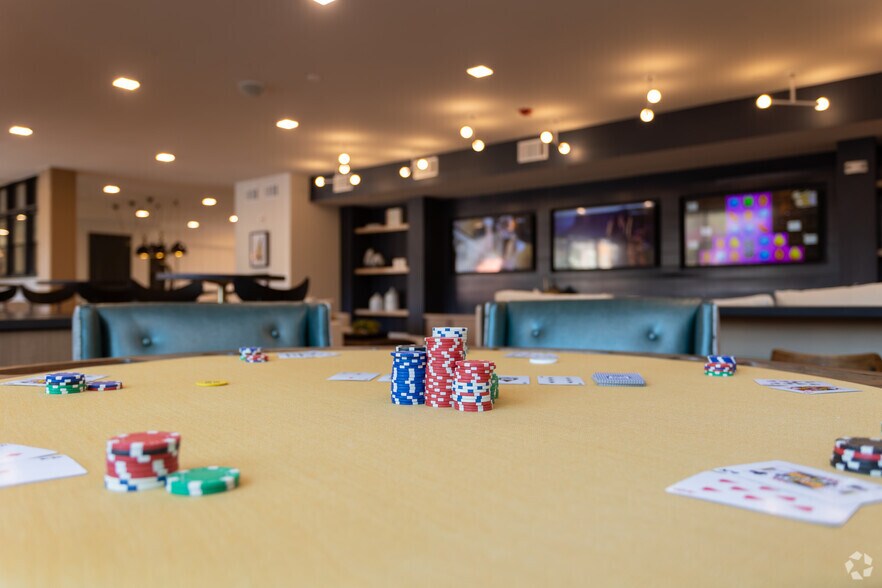 More Photos Of 930 W Mallard Creek Church Rd, Charlotte Apartments For Lease