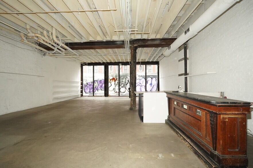 More Photos Of 129 Rivington St, New York Apartments For Lease