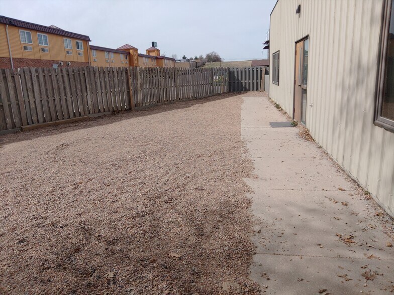 More Photos Of 4805 S 16th St, Lincoln Daycare Center For Lease