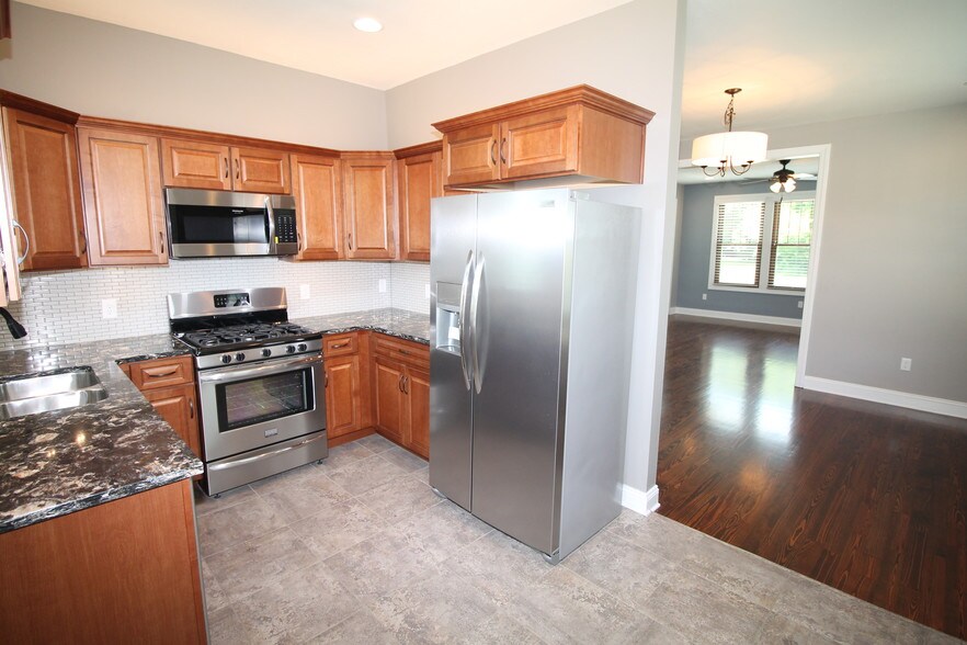 More Photos Of 430 Adams St, Paducah Apartments For Sale