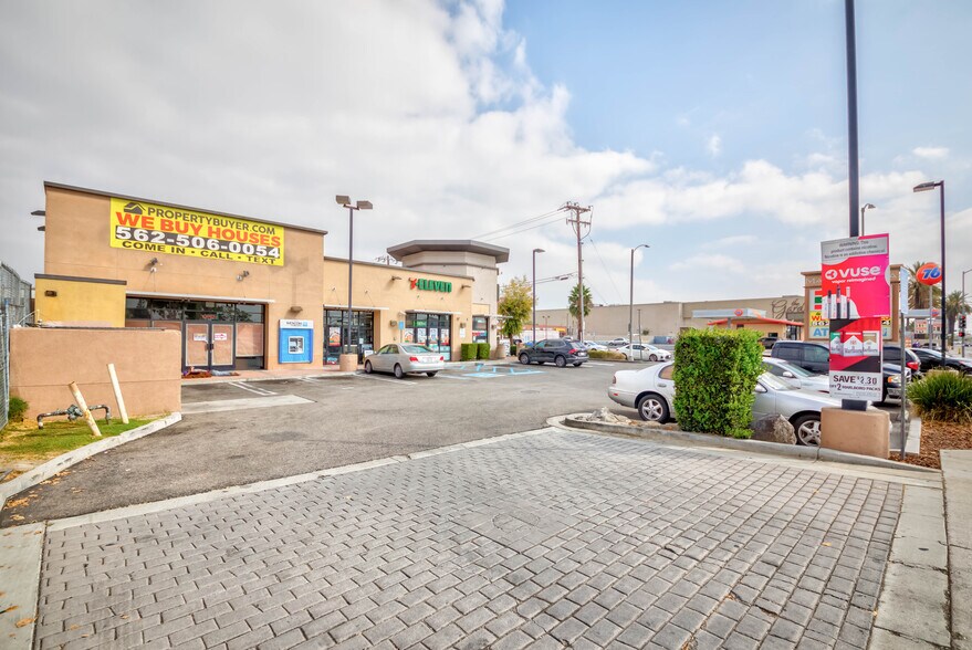 More Photos Of 11761 Carson St, Lakewood Convenience Store For Lease