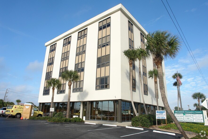 More Photos Of 140 S Atlantic Ave, Ormond Beach Office For Lease