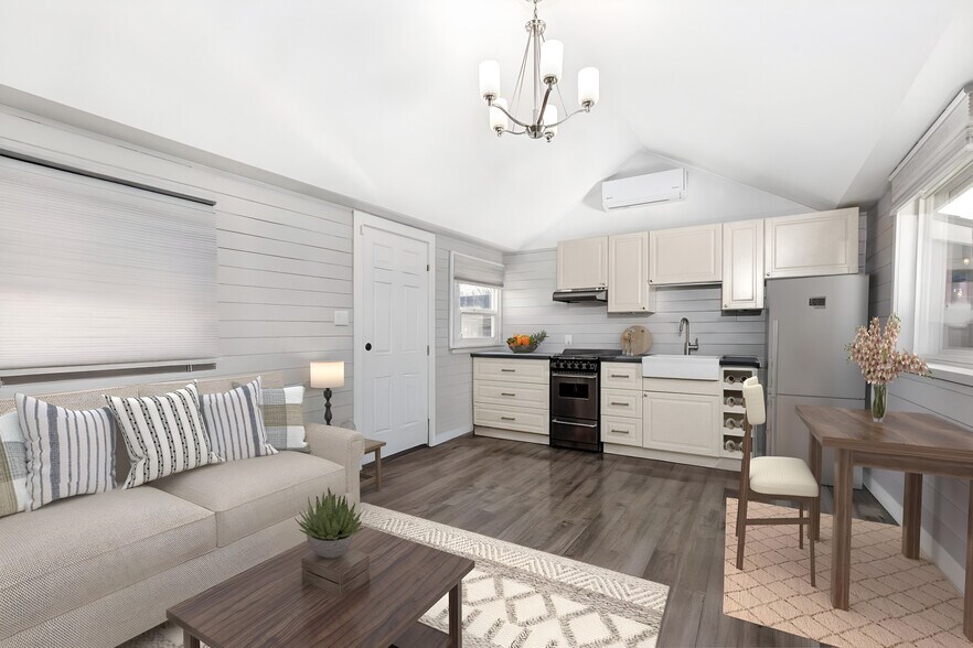 More Photos Of 13301 56th Ave S, Seattle Apartments For Sale