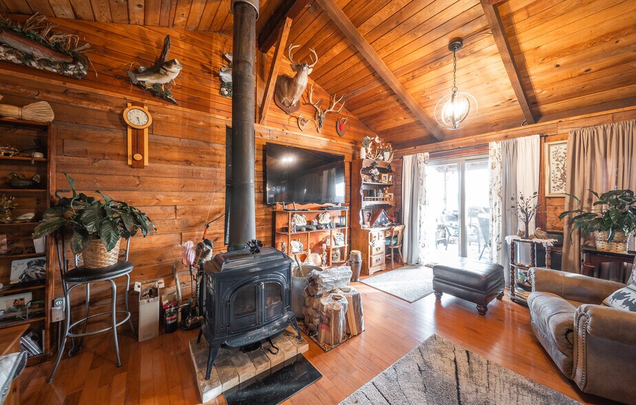 More Photos Of 2585 River Rd, Mount Sterling Land For Sale