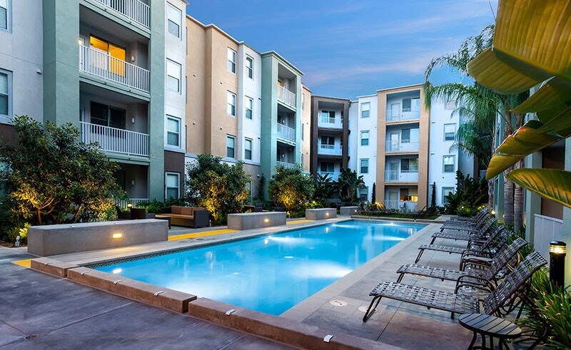 More Photos Of 535-581 N Commonwealth Ave, Fullerton Apartments For Lease