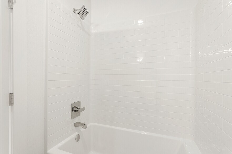 More Photos Of 117 Wells Ave S, Renton Apartments For Sale