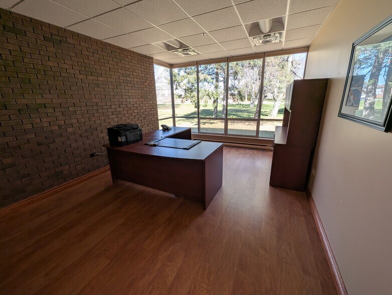 More Photos Of 620 Ireland Rd, Norfolk Manufacturing For Lease