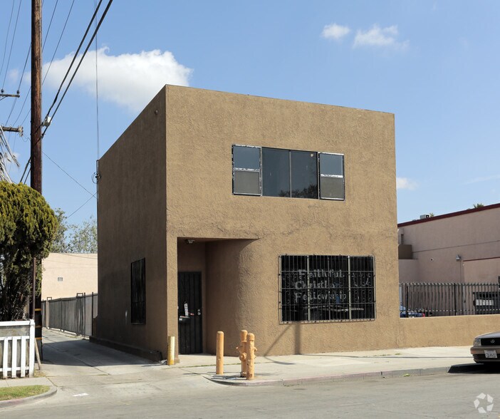 More Photos Of 2501-2519 N Long Beach Blvd, Long Beach Unknown For Lease