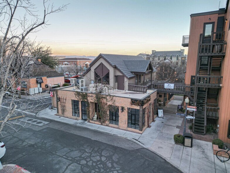 More Photos Of 2 W Saint George Blvd, St George Storefront Retail Office For Lease