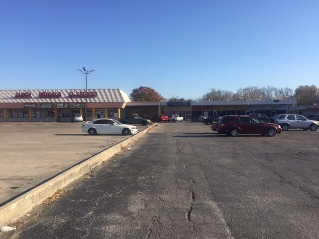 More Photos Of 10890 Ferguson Rd, Dallas General Retail For Lease