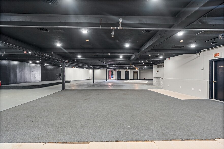 More Photos Of 50 Pleasant St, Norton Storefront Retail Office For Lease