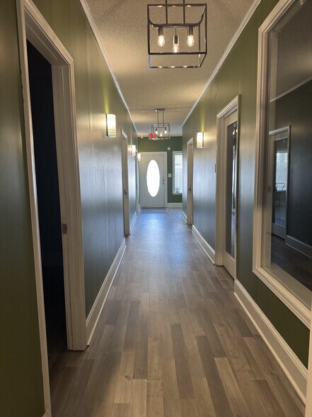 More Photos Of 148-154 Valley Hill Rd SW, Riverdale General Retail For Lease