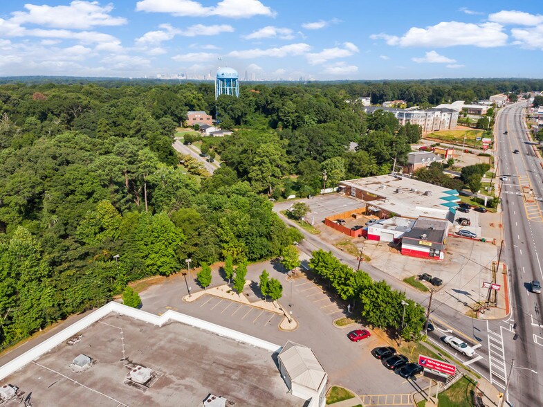 More Photos Of 2059 Candler Rd, Decatur Auto Repair For Sale