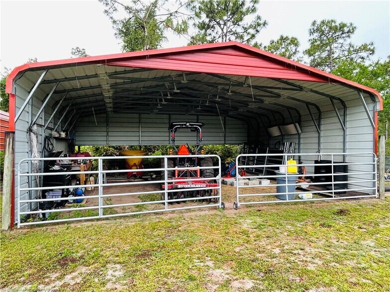 More Photos Of 17470 County Road 731, Venus Land For Sale