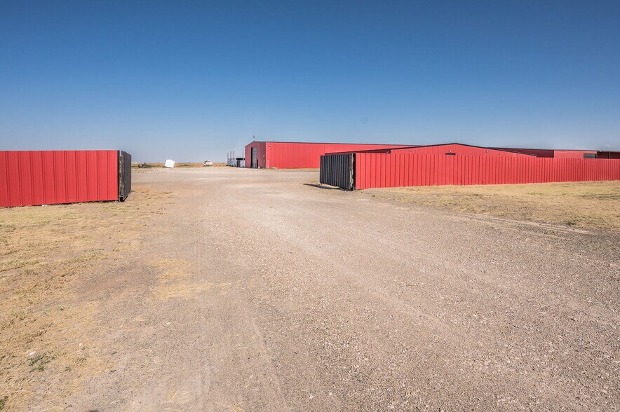 More Photos Of 1689 US Highway 60, Friona Warehouse For Sale