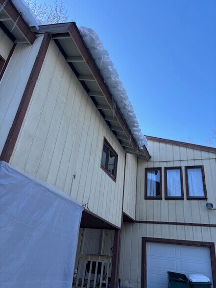 More Photos Of 12636 Silver Fox Ln, Anchorage Multifamily For Sale