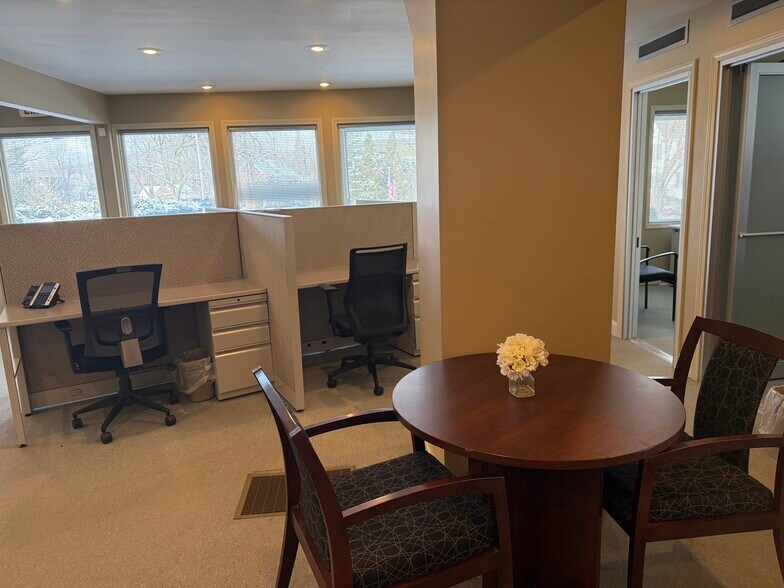 More Photos Of 2717 Genesee St, Utica Medical For Sale