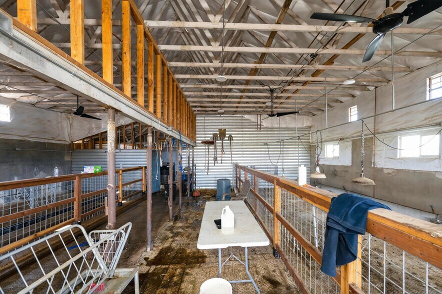 More Photos Of 6873 20th Ave, Lemoore Land For Sale