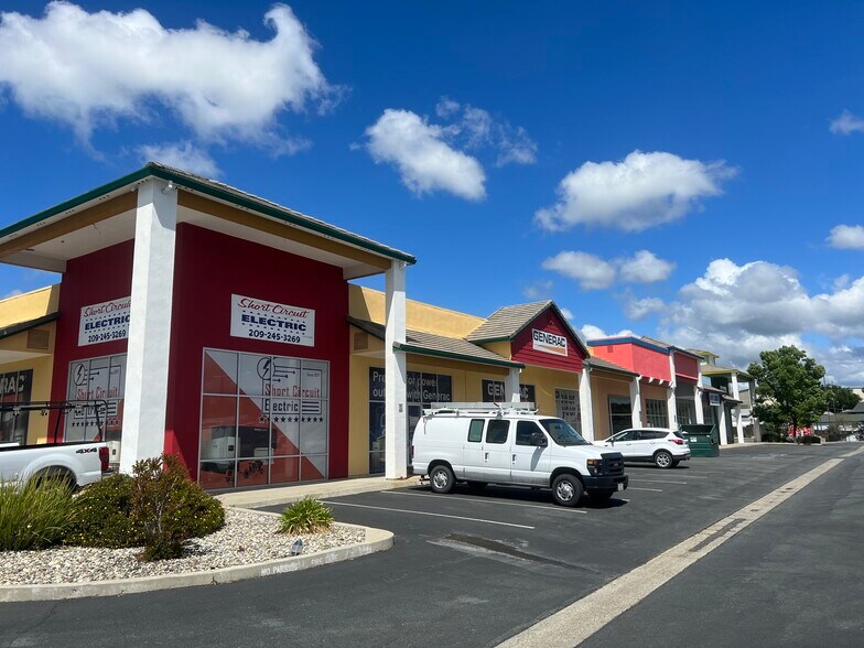 More Photos Of 12275 Martell Rd, Jackson General Retail For Sale