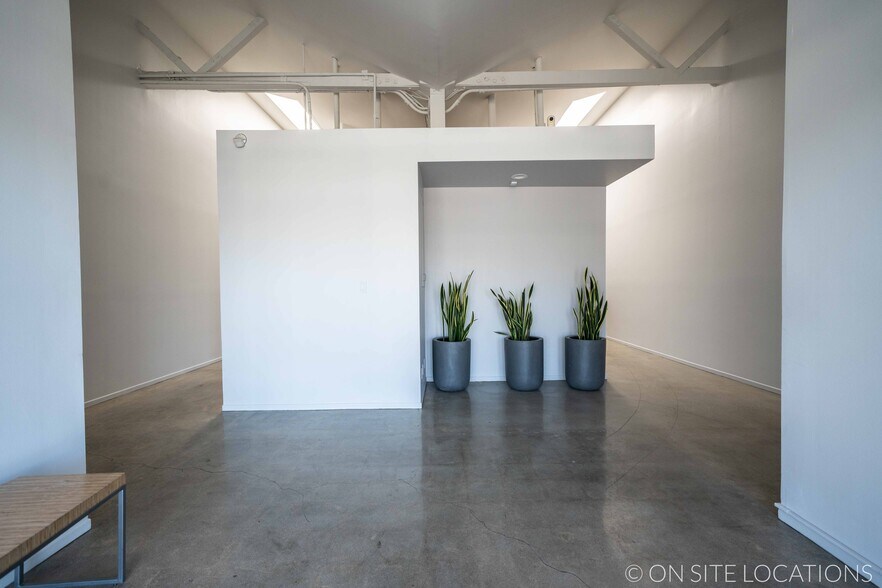 More Photos Of 9520 W Jefferson Blvd, Culver City Loft Creative Space For Lease