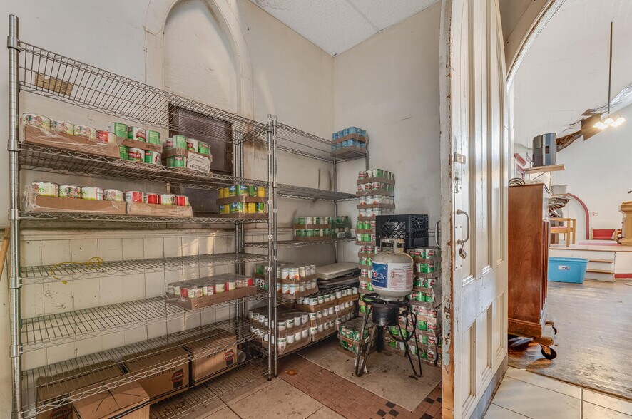 More Photos Of 220-222 Littleton Ave, Newark Religious Facility For Sale