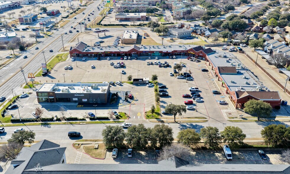 More Photos Of 2305 S State Highway 121, Lewisville Storefront For Lease