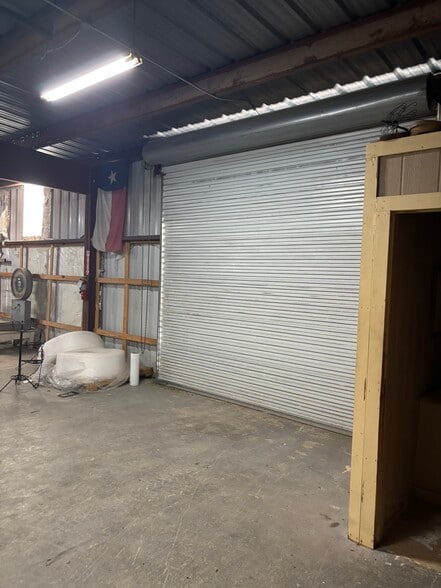 More Photos Of 5440 TX-123 Bypass South, Seguin Industrial For Sale