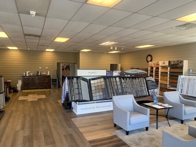 More Photos Of 8550 Rose Ave, Douglasville Warehouse For Sale