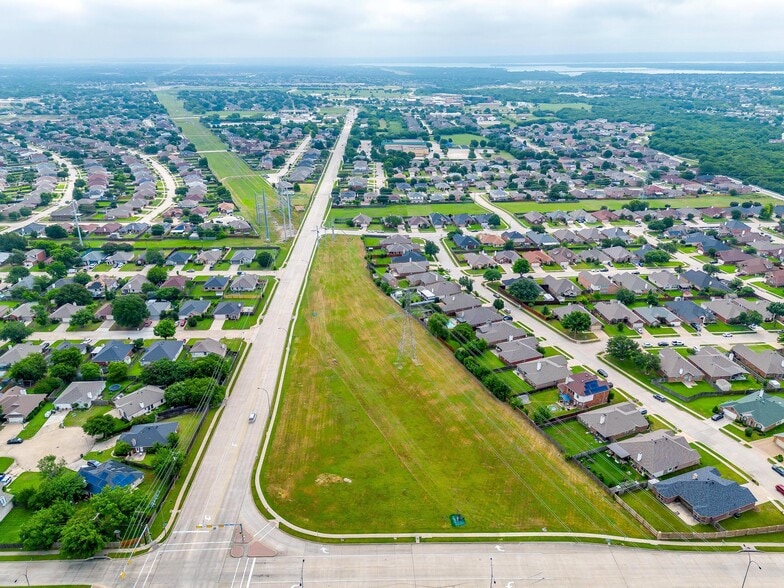 More Photos Of 1300 Southeast Pky, Arlington Land For Sale