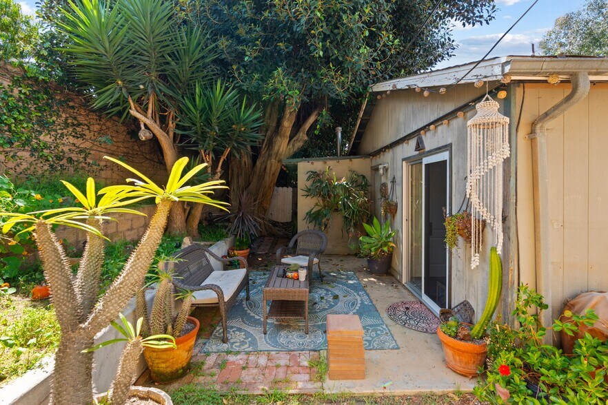 More Photos Of 273 Hillcrest Dr, Encinitas Apartments For Sale