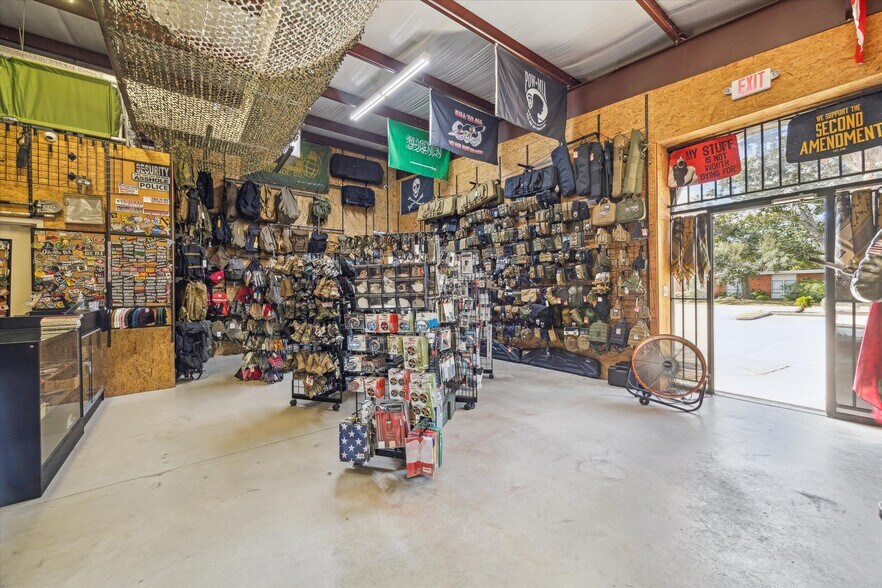 More Photos Of 16920 Mathis Church Rd, Houston Flex For Sale