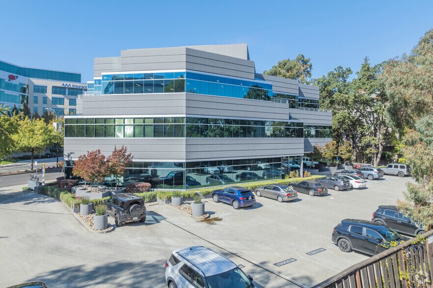 More Photos Of 3100 Oak Rd, Walnut Creek Office For Lease
