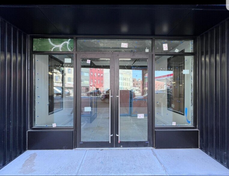 More Photos Of 666 Bushwick Ave, Brooklyn Apartments For Lease