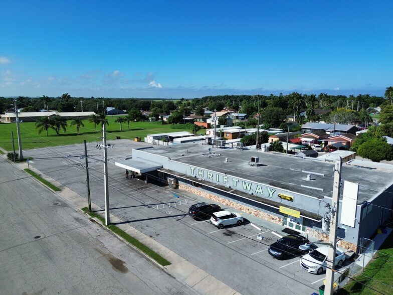 Primary Photo Of 181 Rardin Ave, Pahokee Storefront For Sale