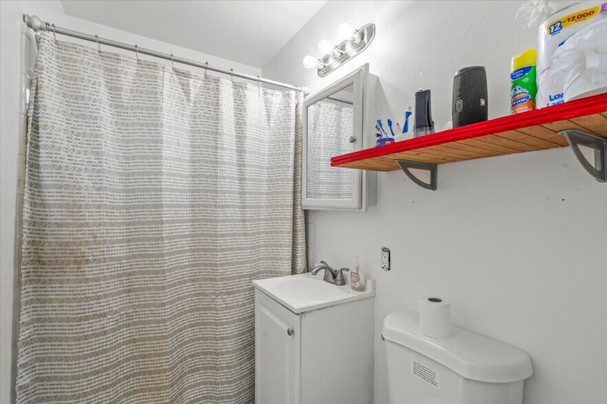 More Photos Of 510 Chiechi Ave, San Jose Apartments For Sale