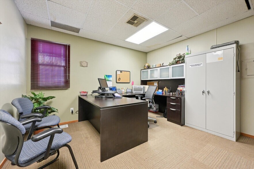 More Photos Of 7510 Sherman St, Denver Office For Sale