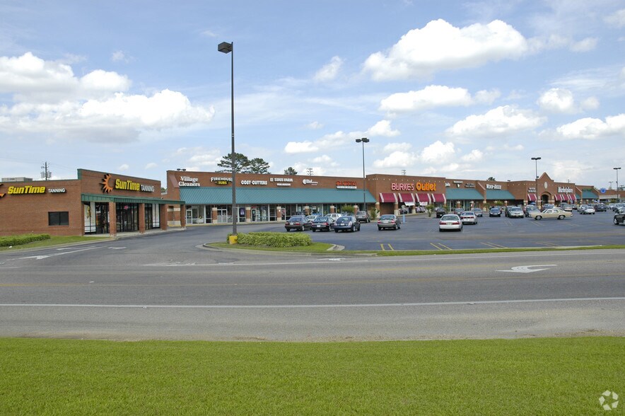 More Photos Of 3850 W Main St, Dothan Unknown For Lease