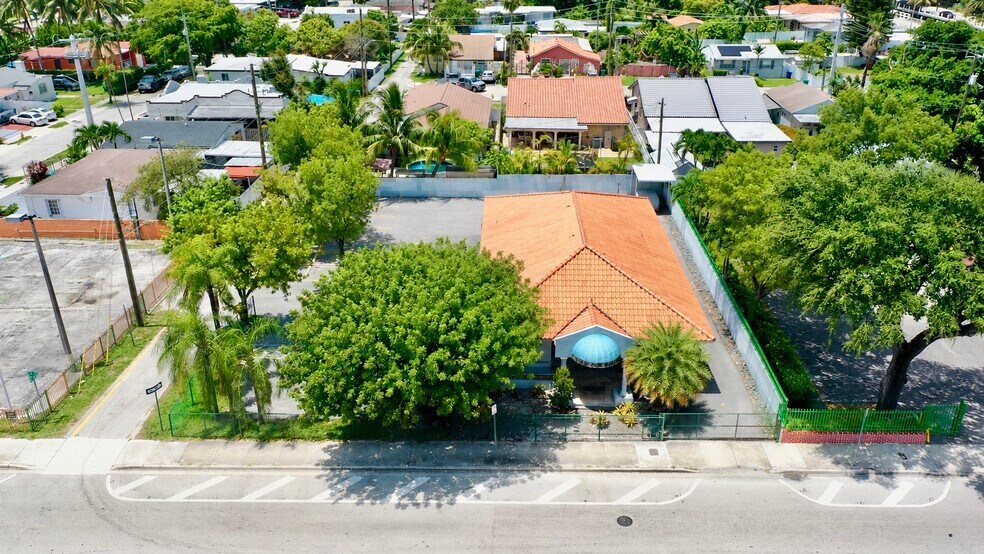 More Photos Of 1831 NW 7th St, Miami Medical For Lease
