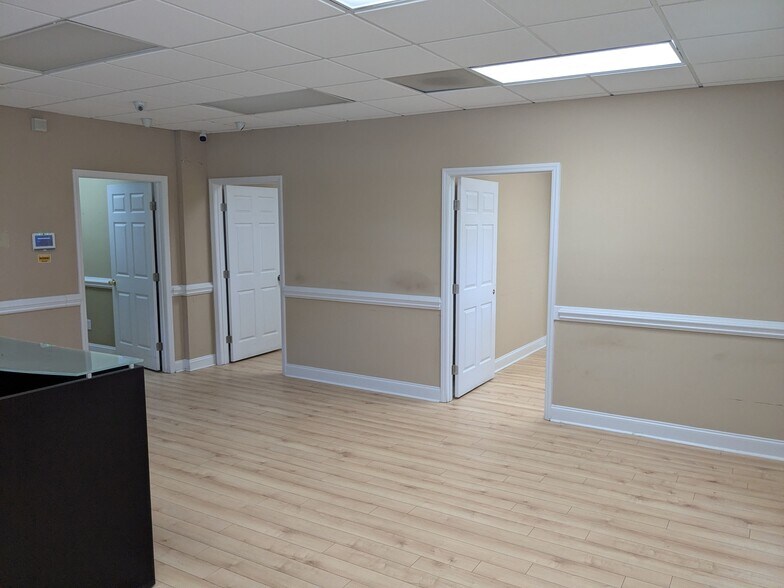 More Photos Of 362 Oakland Ave, Rock Hill Loft Creative Space For Lease