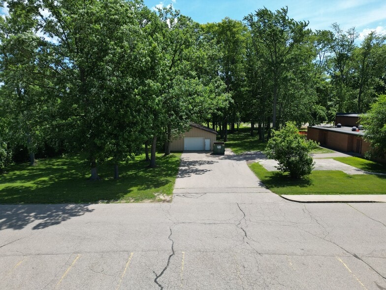 More Photos Of 11218 N Linden Rd, Clio Schools For Sale